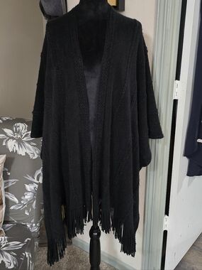 186 Black Women’s Fringe Open-Front Kimono